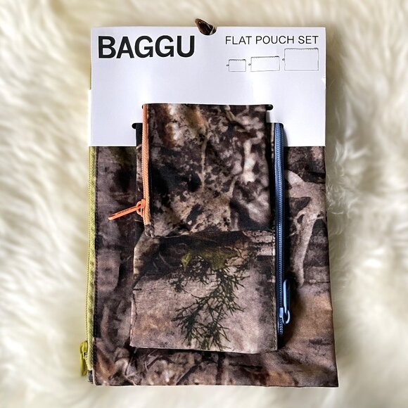 BAGGU Handbags - NWT Baggu Flat Pouch Set - Photo Forest
